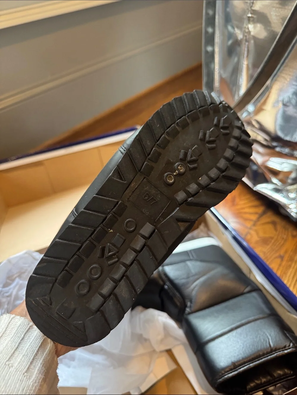 Napoleon Dynamite  Deluxe Moon Boots In Box